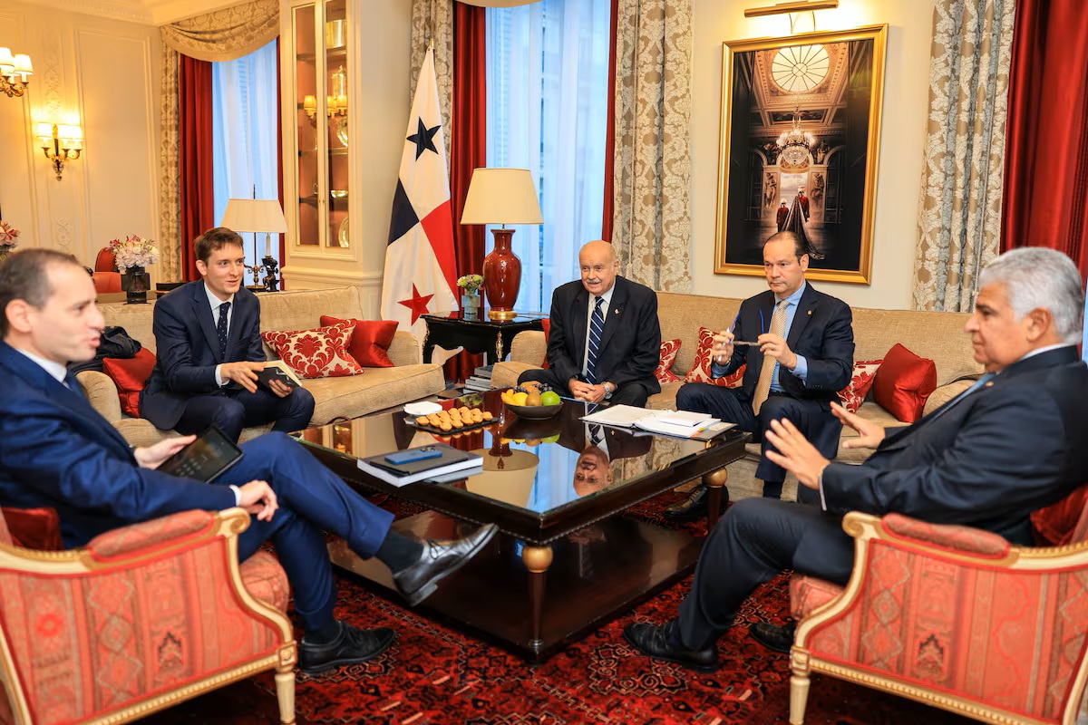 Mulino Met with French Companies Interested in Investing in Panama