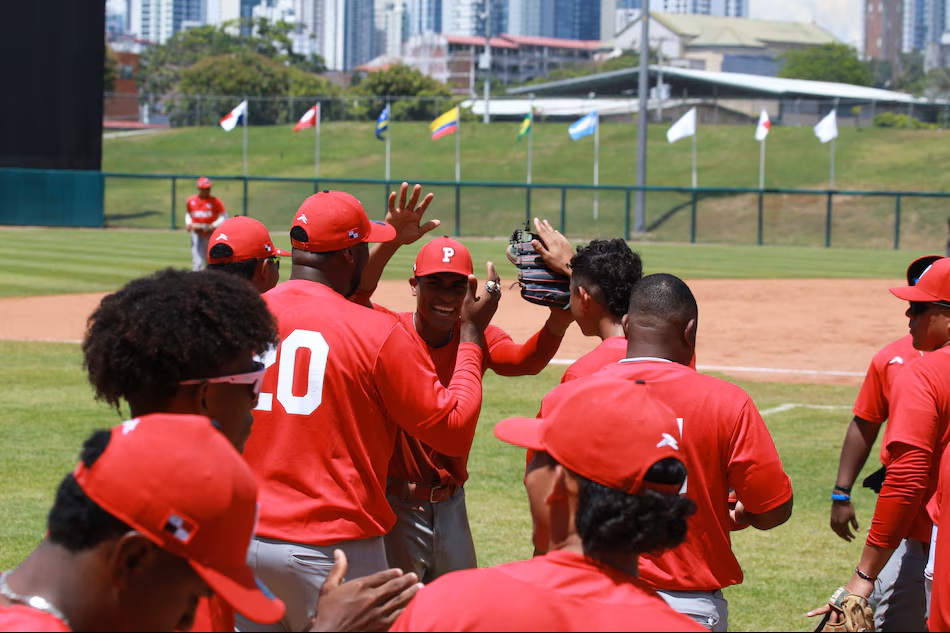 At the South American Youth Baseball Games Panama Wins the Gold Medal