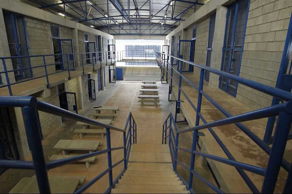 $177 Million Prison in Divisa Upsets Students and Farmers and the Community as a Whole