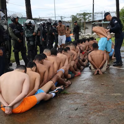 23 Inmates Remain at Large Following the Mass Escape at Panama’s La Joyita Prison: A Search is Underway