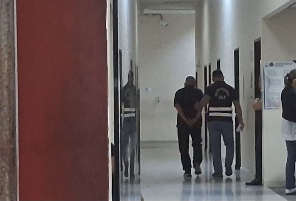 In the War Between Russia and Ukraine a Third Panama Recruiter of Young People to Fight has been Apprehended.