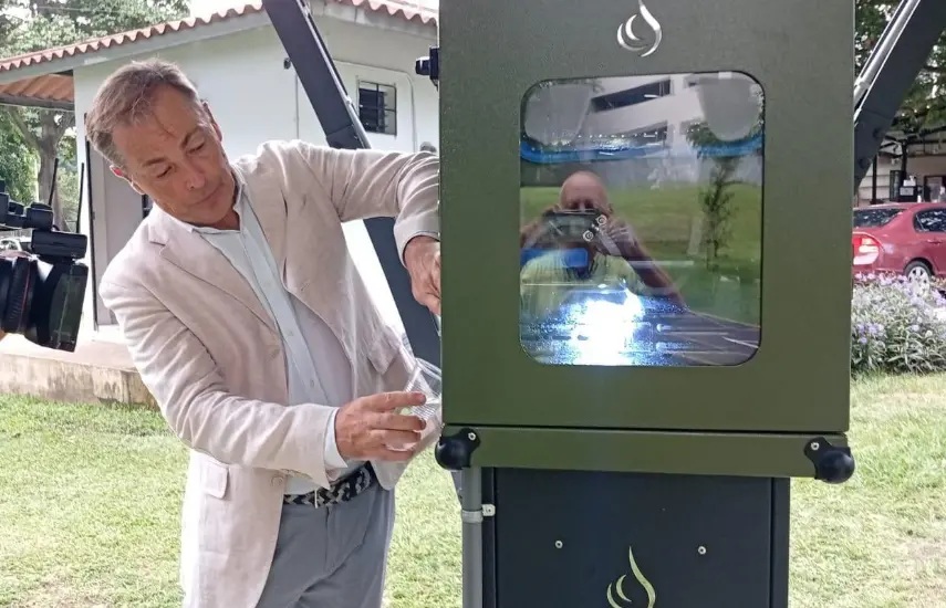 The First Water Fountain Generated by Atmospheric Humidity was Unveiled at Omar Park in Panama