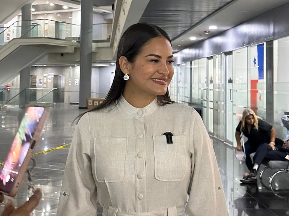 Mayor Stefany Peñalba is on the Hot Seat Again.  Council Members Demand to Know What Happened to Nearly a Million Dollars of Metro Funds in Arraiján Panama.